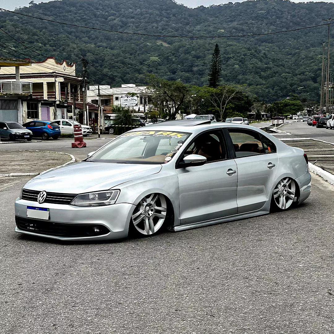 1ª - O JETTA + HYPADO DA INTERNET